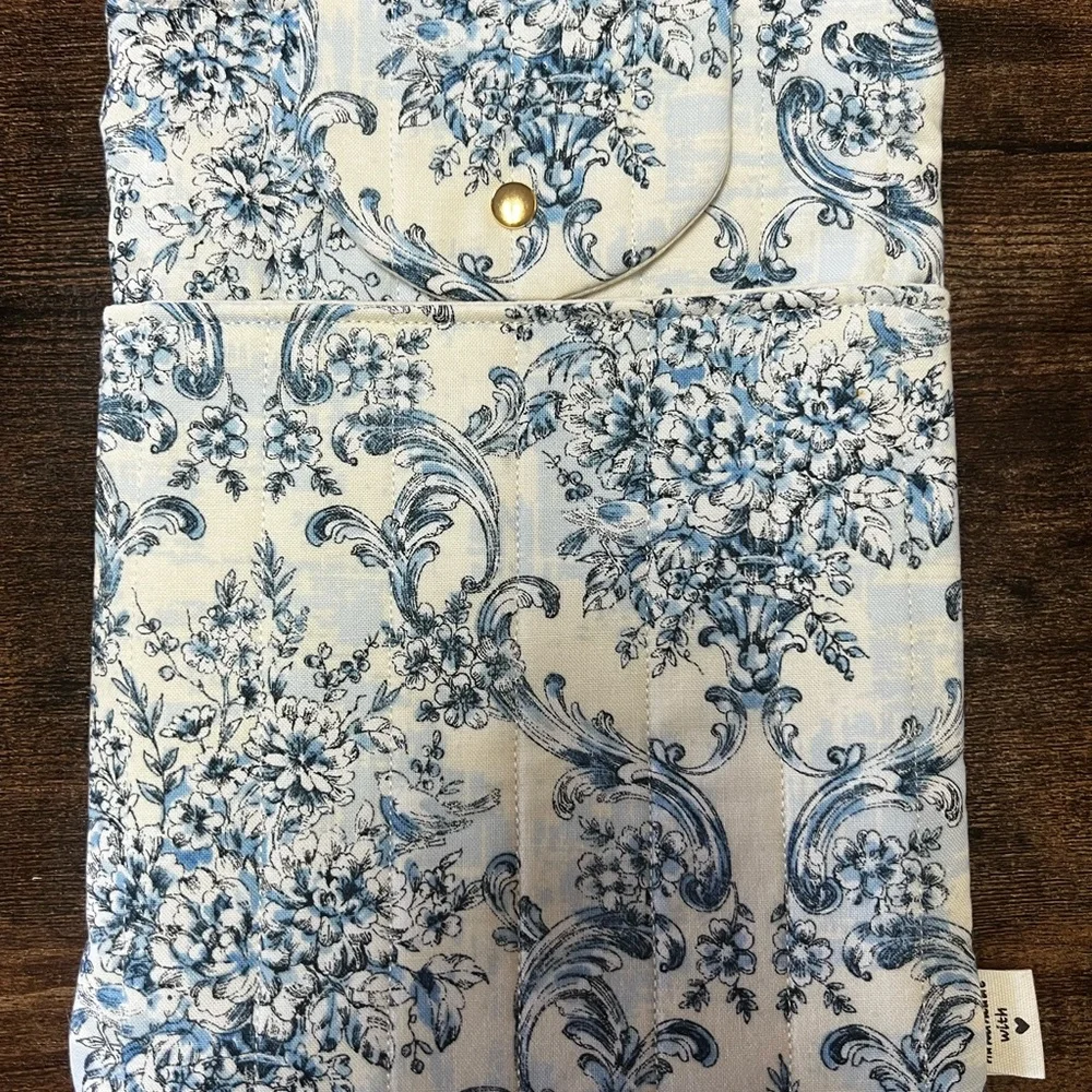 Handmade iPad mini sleeve